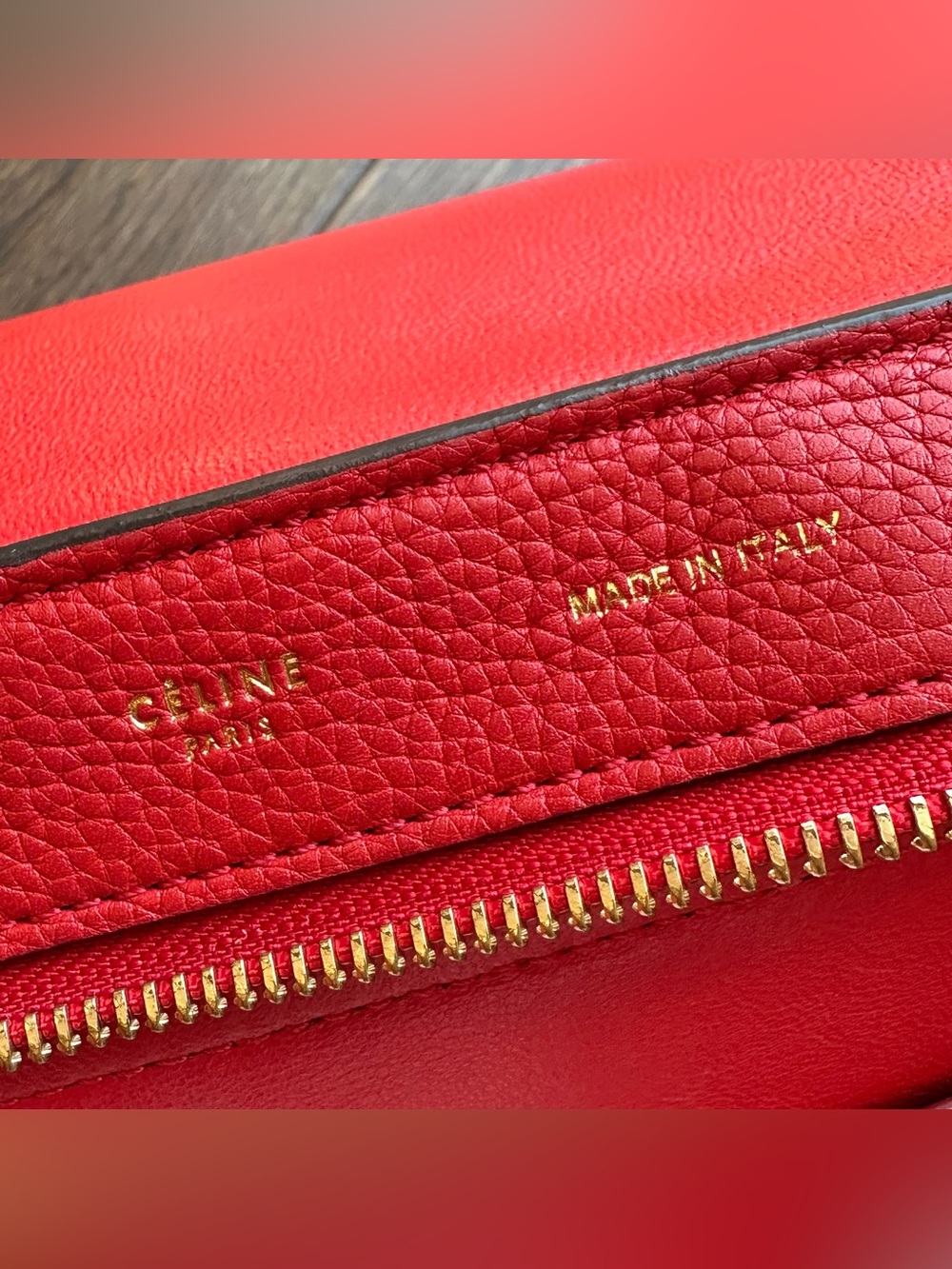 CELINE Red Grained Leather And Suede Medium Trapeze Bag - Picture 7 of 16